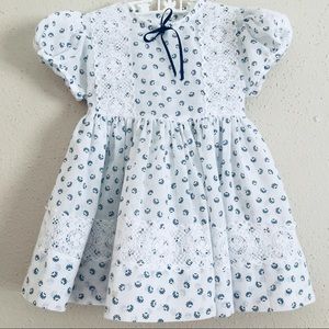 Beautiful vintage lace homemade baby girl dress💞
